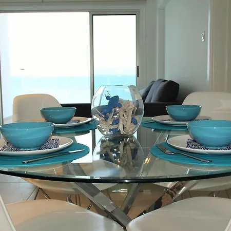 Blue View Apartment Larnaca